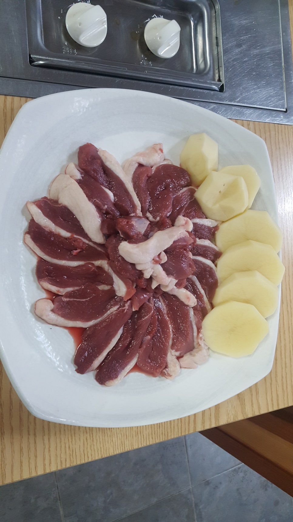 오리한마리 이미지