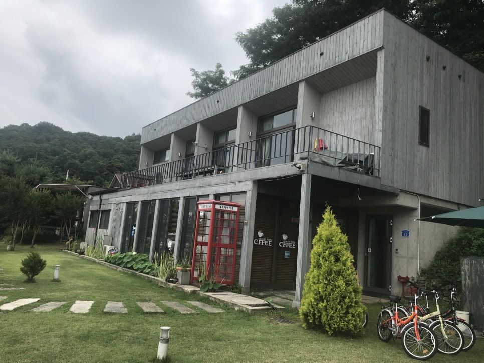 호수위의하루 이미지