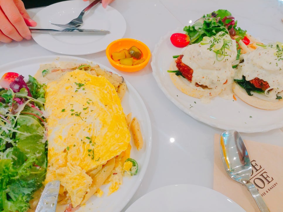 코에코에(COECOE) 이미지