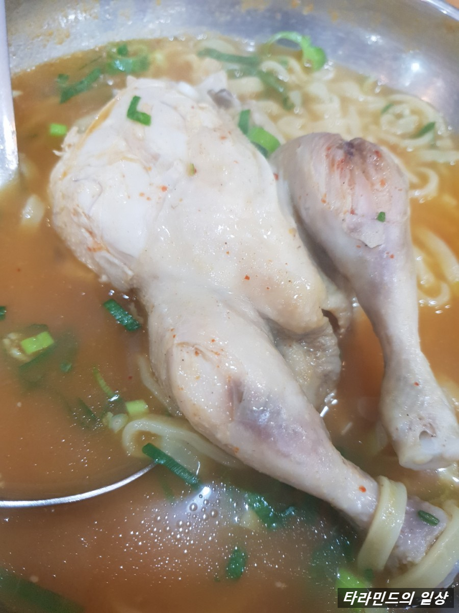 육해공생칼국수 이미지