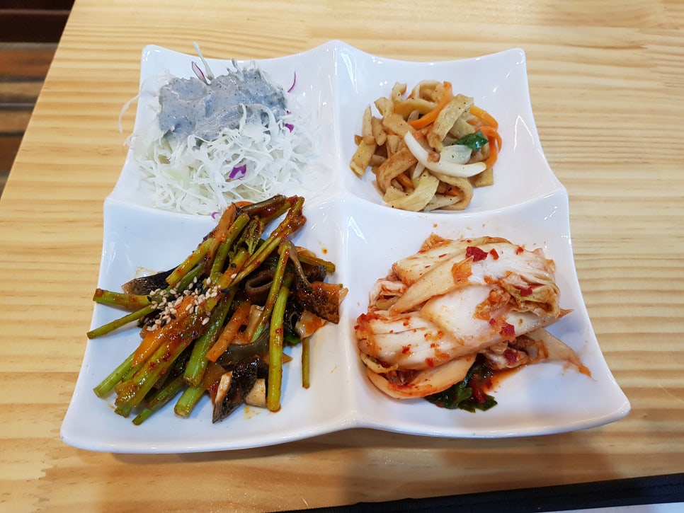 굴러들어온 복집 이미지