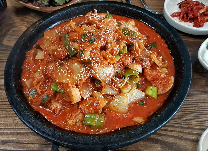 돈가네돼지찌개 이미지