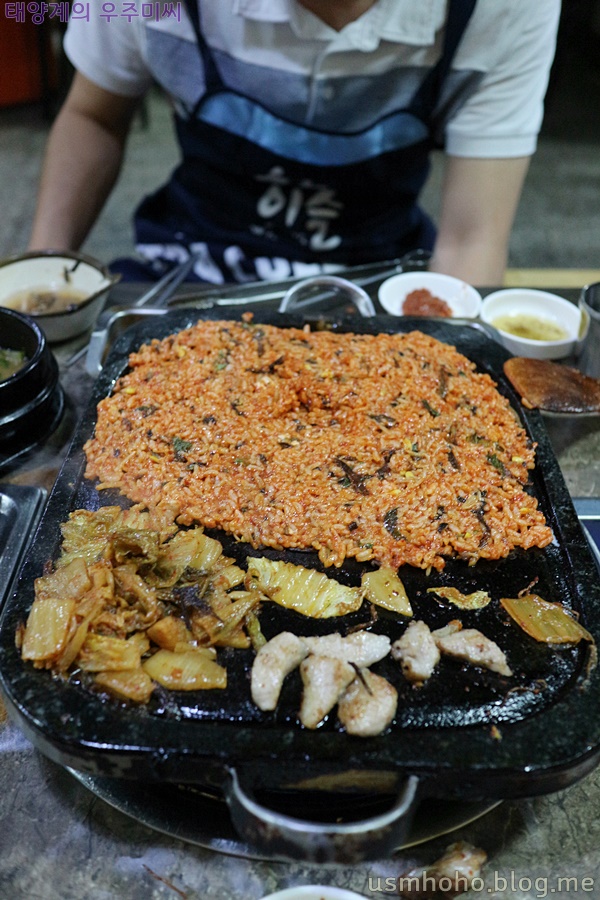 시끌시끌돼지들 이미지