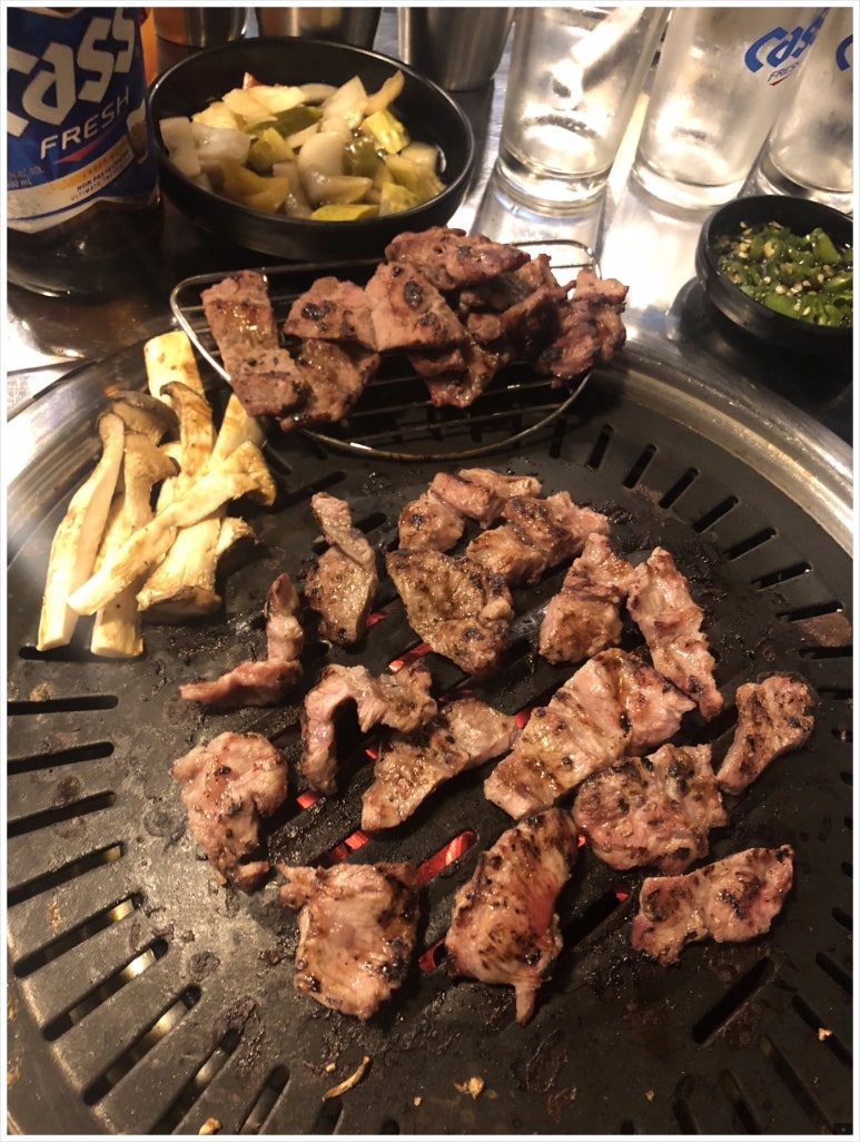 청춘뒷고기 이미지