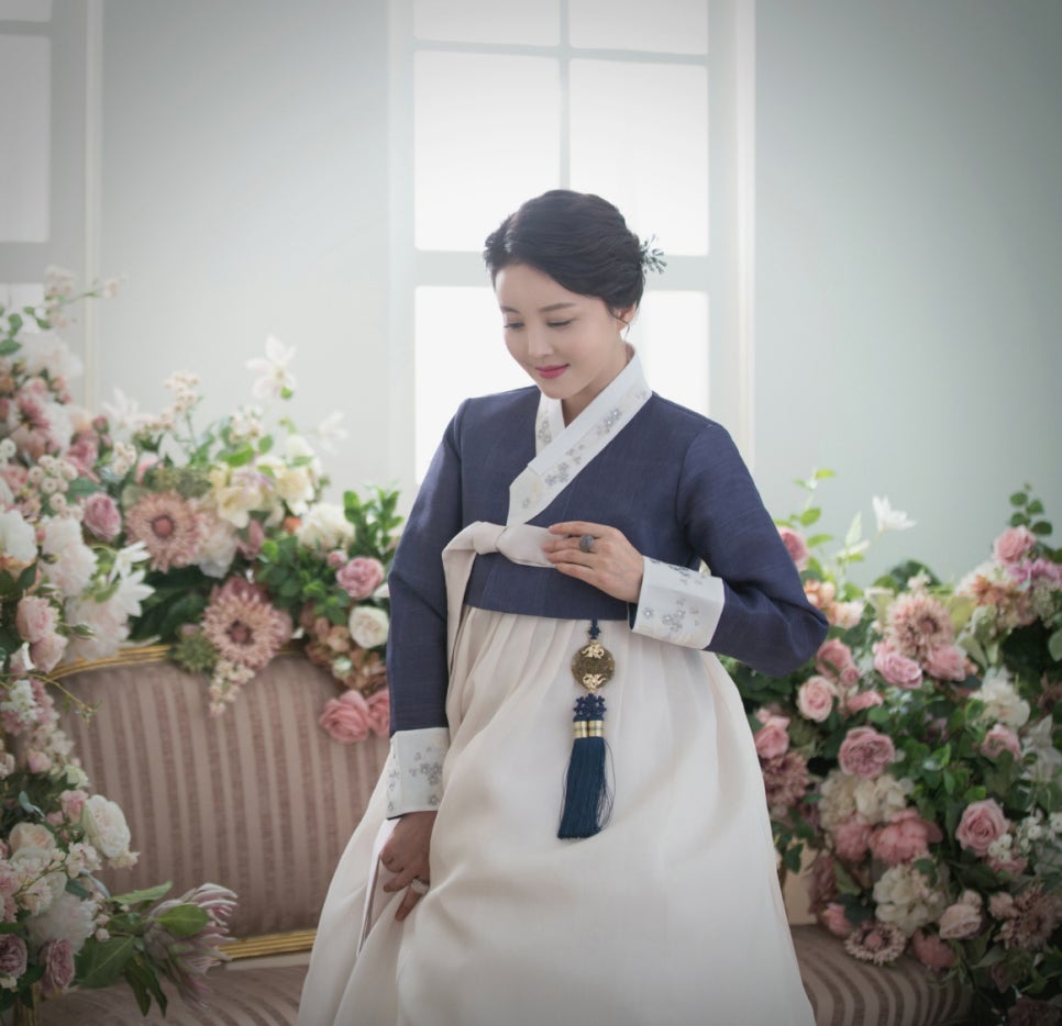 테힐라한복대여맞춤 이미지