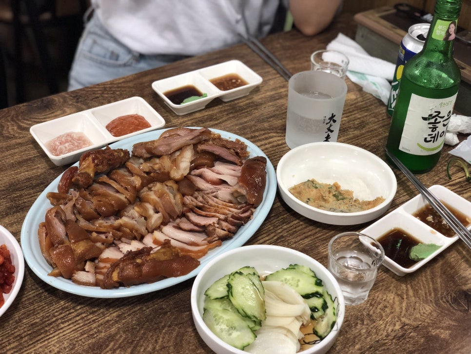 다정한족발 이미지