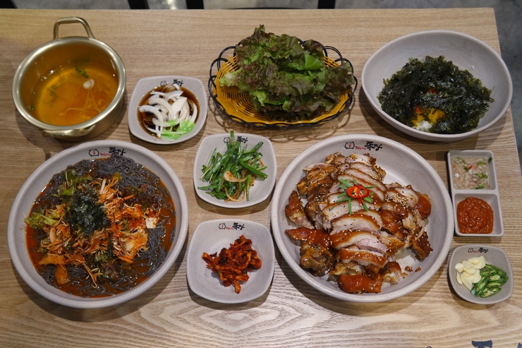 족발의장인족장 이미지