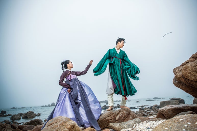 화홍한복 이미지