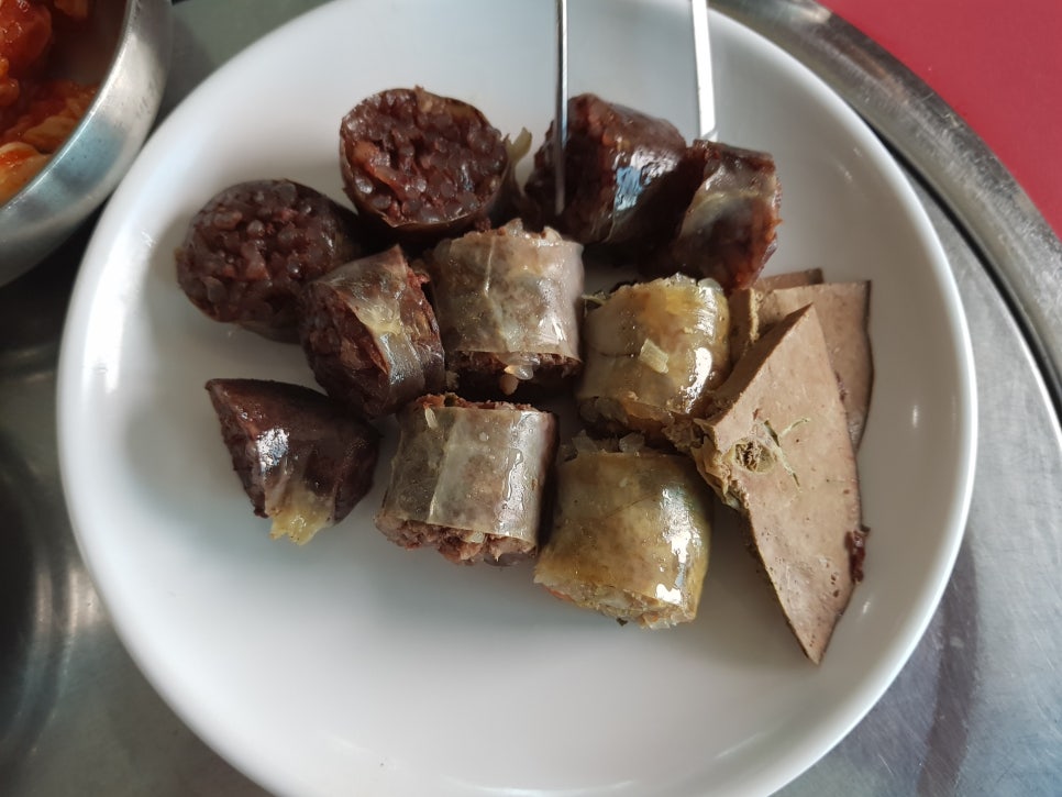 홍반장신의주찹쌀순대 이미지