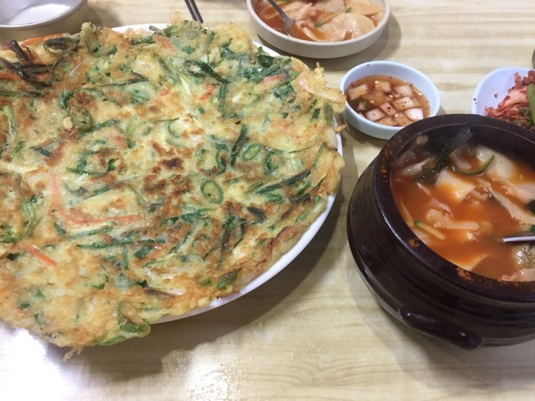 옛날칼국수 이미지