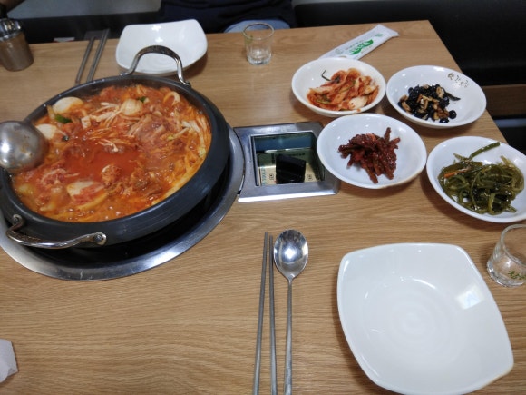 성가네 김치 이미지