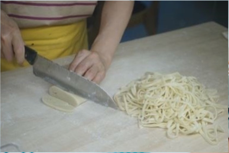 신촌손칼국수 이미지