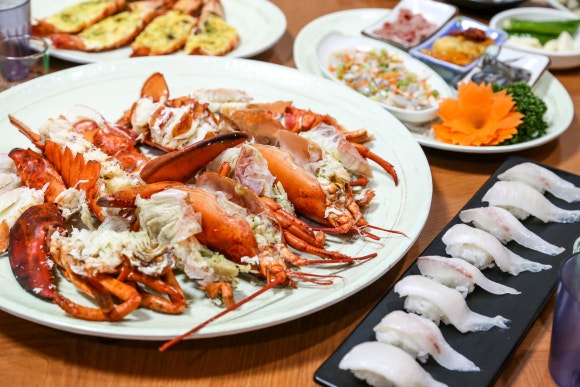 부산자갈치횟집 이미지