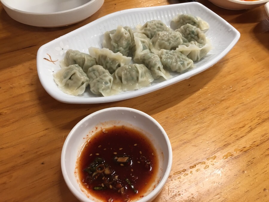 비사벌 전주 콩나물 국밥 이미지