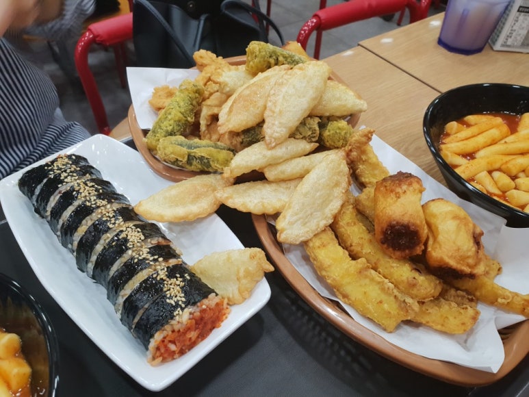 신전떡볶이춘천명동점 이미지