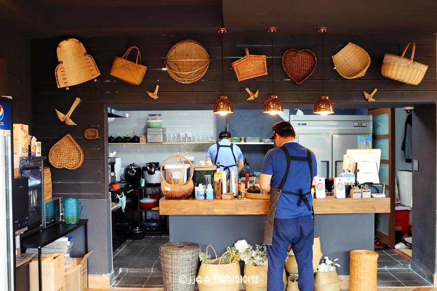 소쿠리김밥 이미지