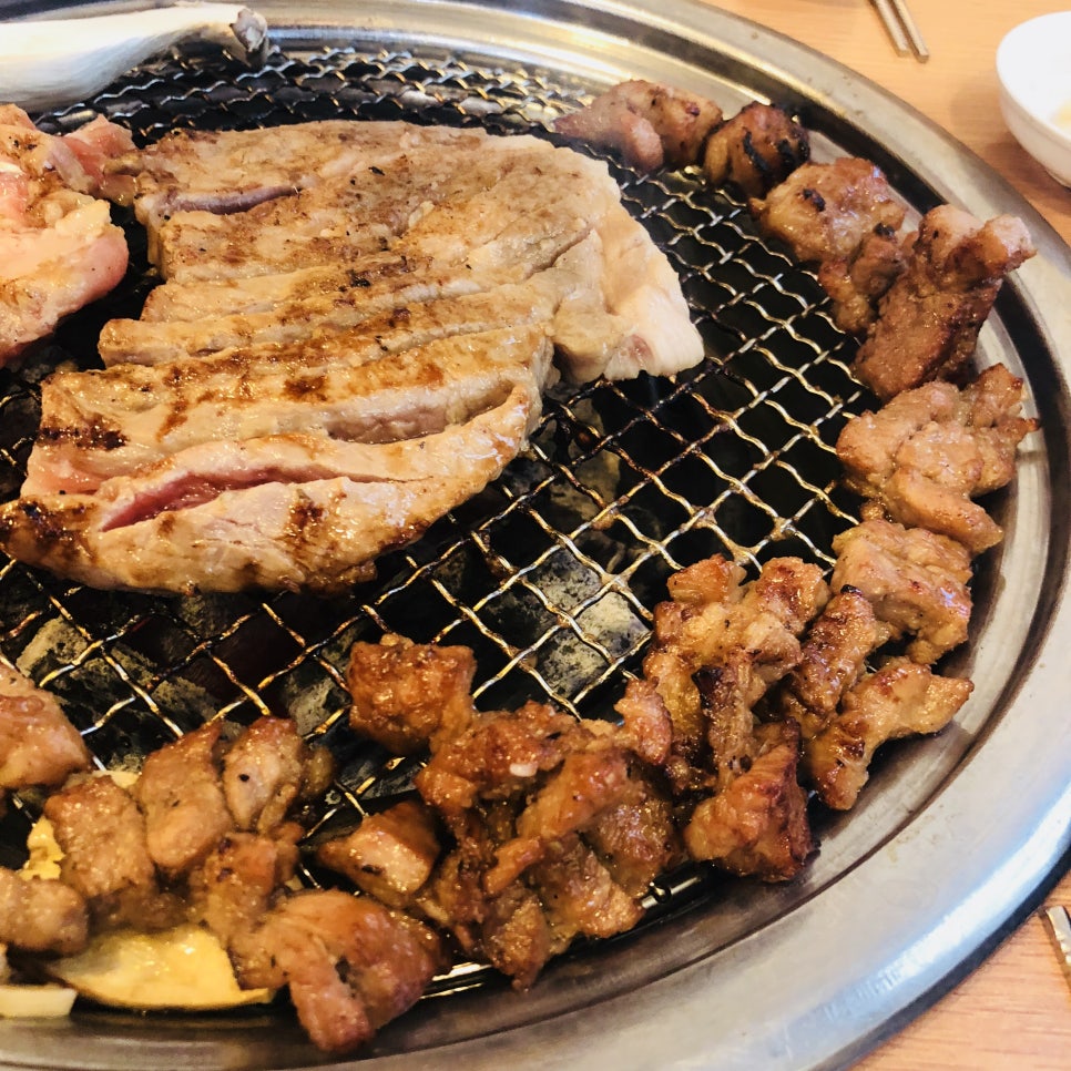 구구숯불돼지갈비 이미지