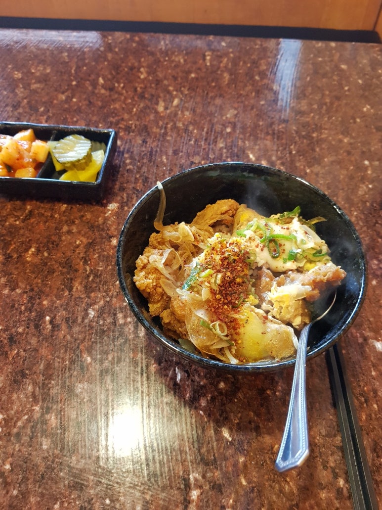 홍대앞왕동까스 이미지
