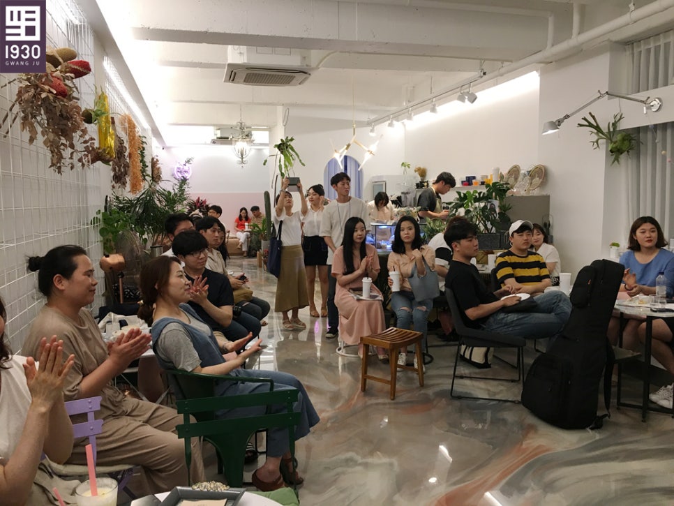 퍼플빌리 이미지