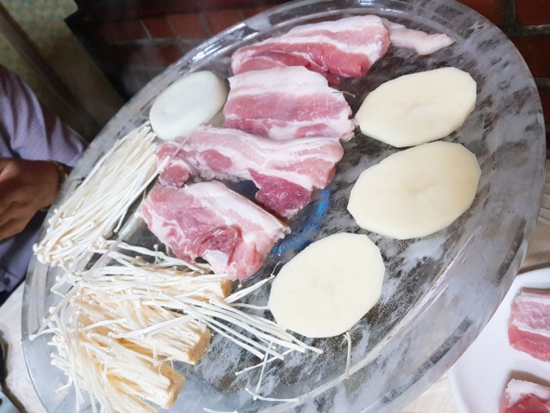 원조구들장삼겹살 이미지