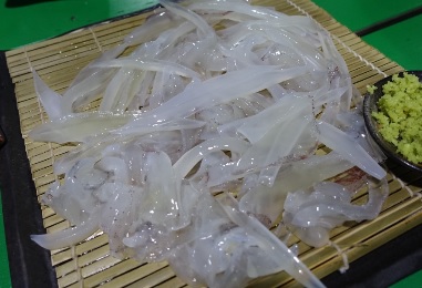 어쇼일식 이미지