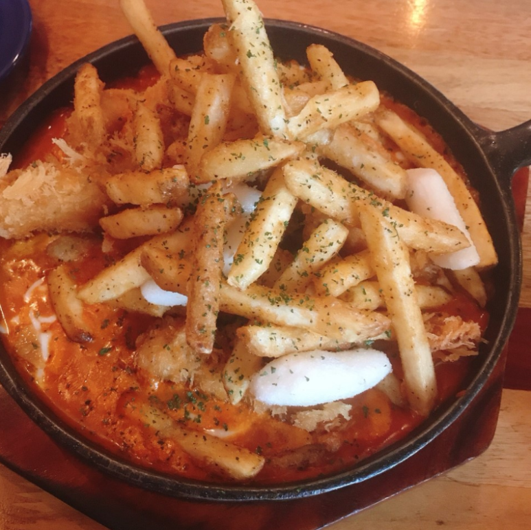 마녀치킨 이미지
