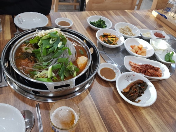 미소감자탕생삼겹김치 이미지
