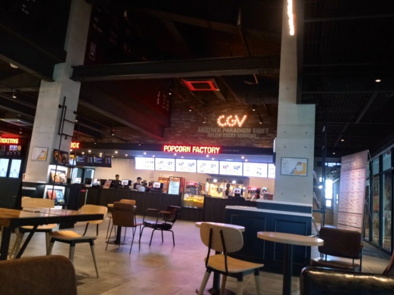 CGV 안성 이미지