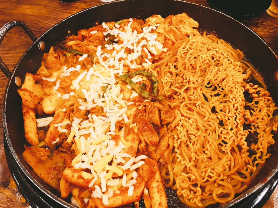 유가네닭갈비 이미지