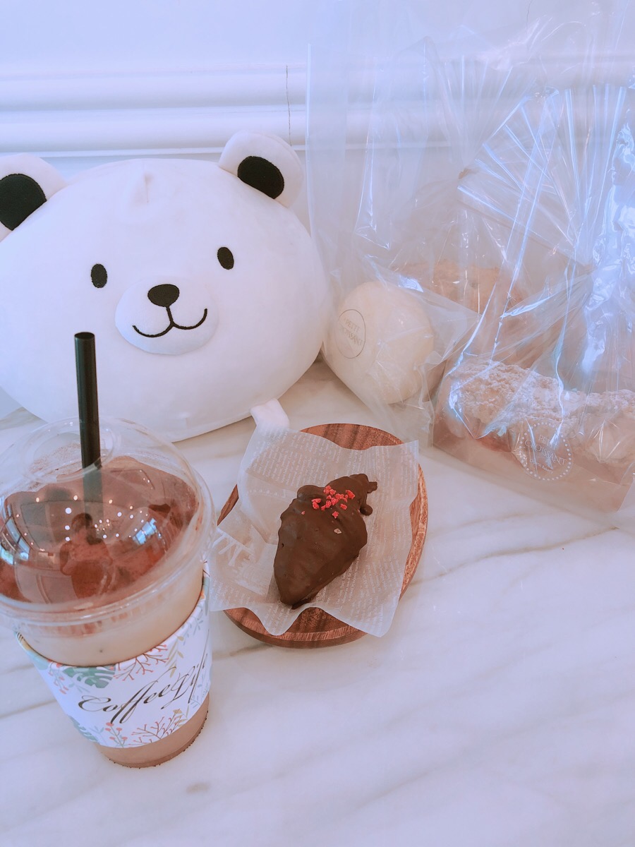 쁘띠크로아상 이미지