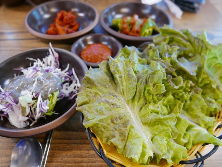 황산항아리보쌈 이미지