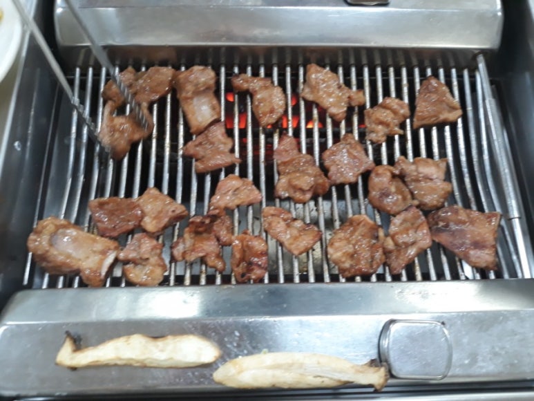칠갑산돼지갈비 이미지