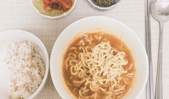 뚝딱라면 이미지