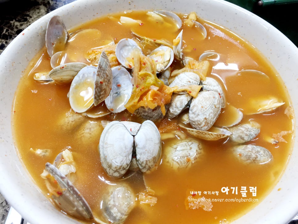장모님칼국수.김치 이미지