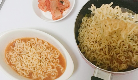 뚝딱라면 이미지