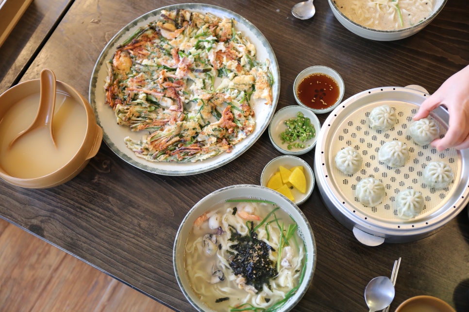전통손칼국수 이미지