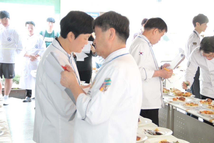 호텔레츠 이미지