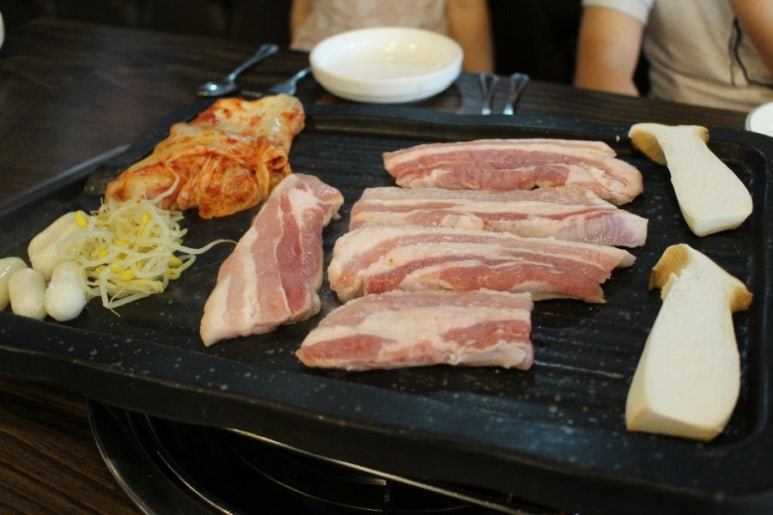 미소생삼겹살 이미지