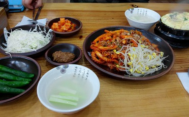문어먹고찜먹고 이미지