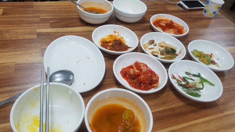 명륜한식부페 이미지