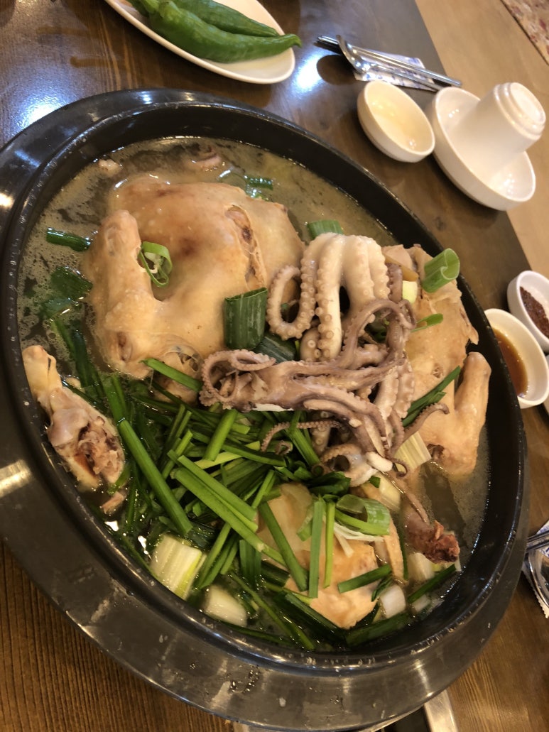 수라간통뼈감자탕 이미지