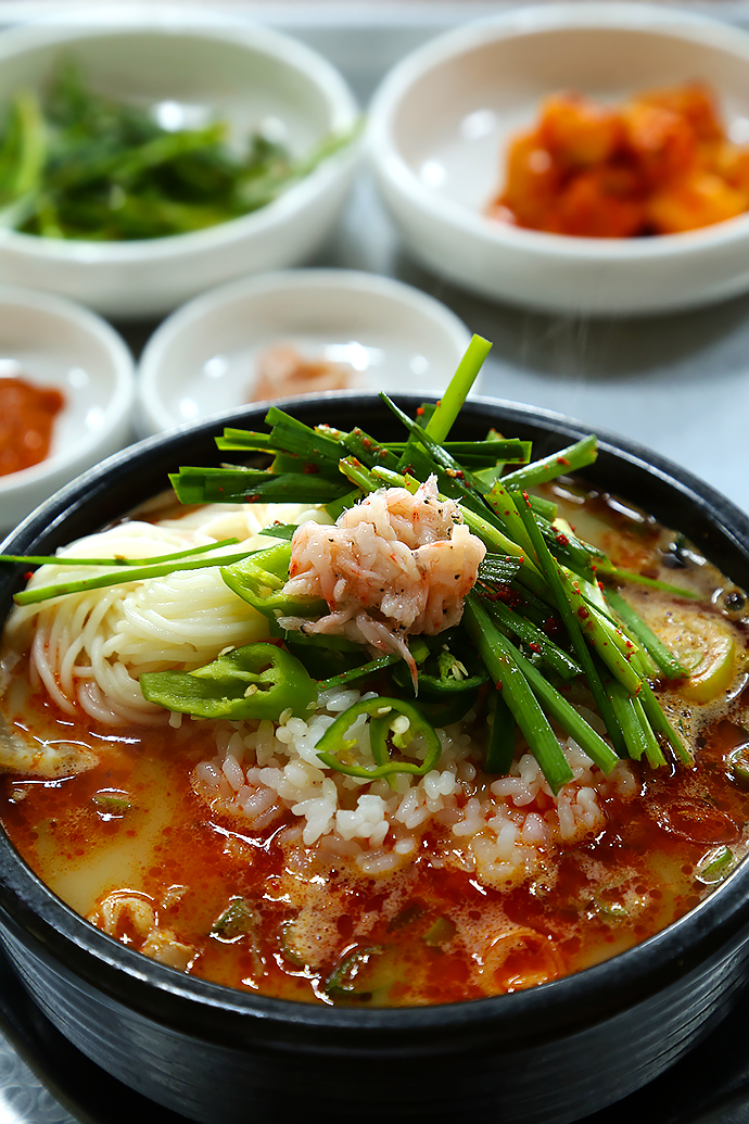 복돼지국밥 이미지