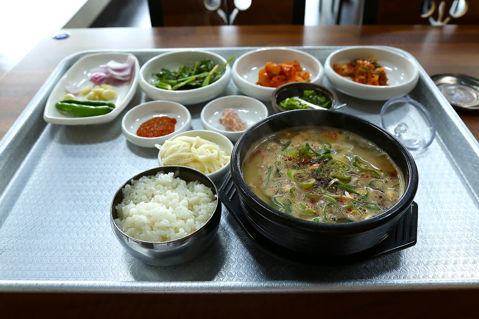 복돼지국밥 이미지