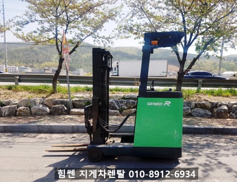 힘쎈전동지게차렌탈 이미지