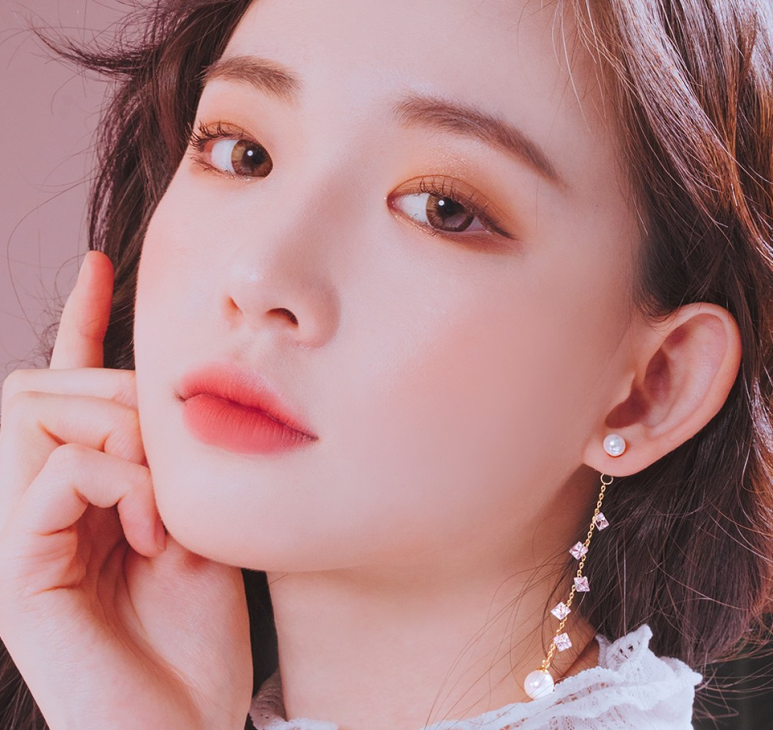 예뻐서그래 이미지