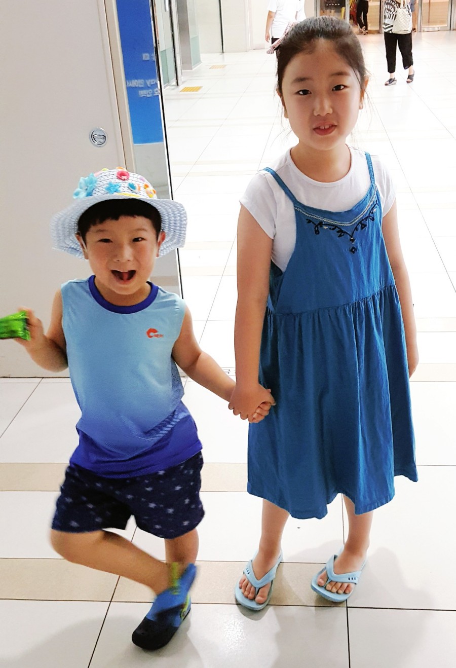 폰153 이미지