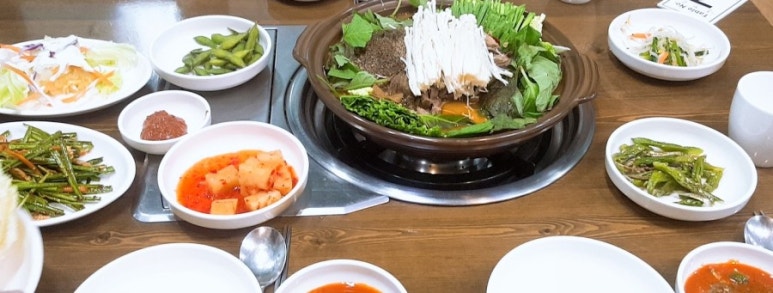 냉천골흑염소 이미지