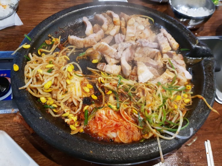 하늘아래정육점 이미지