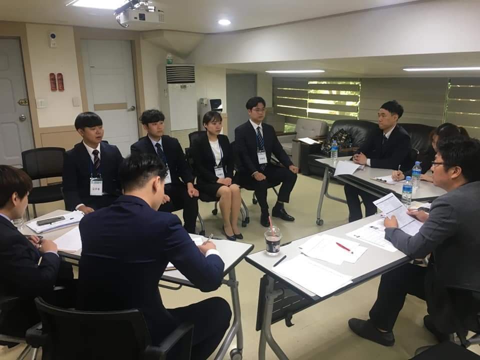 더옴니&파트너스 이미지