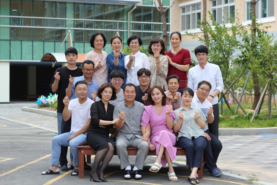 지한초등학교 이미지